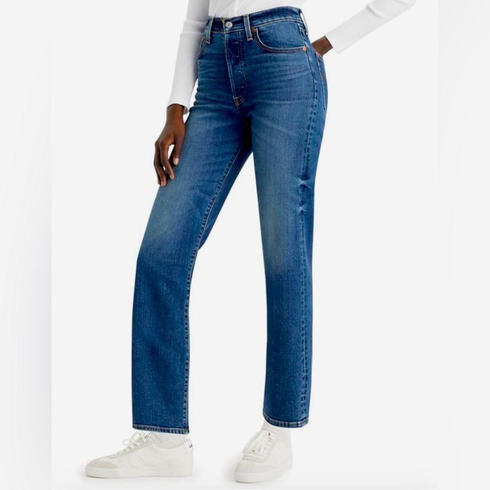 Levi’s Women’s Ribcage Straight Ankle Jeans